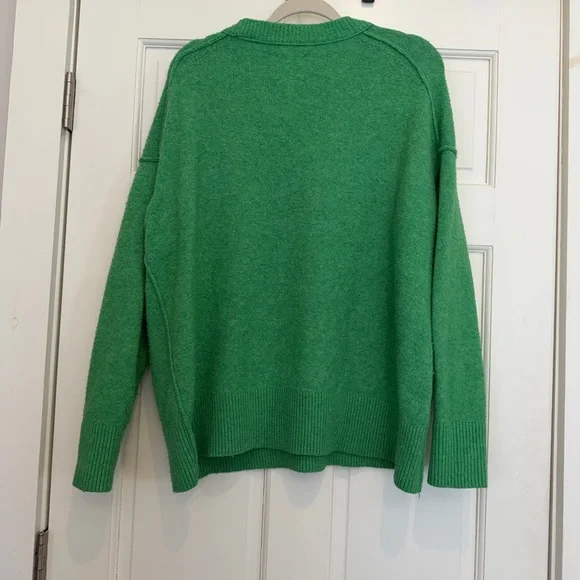 Aerie Vibrant Green Crew Neck Sweater - Picture 4 of 4